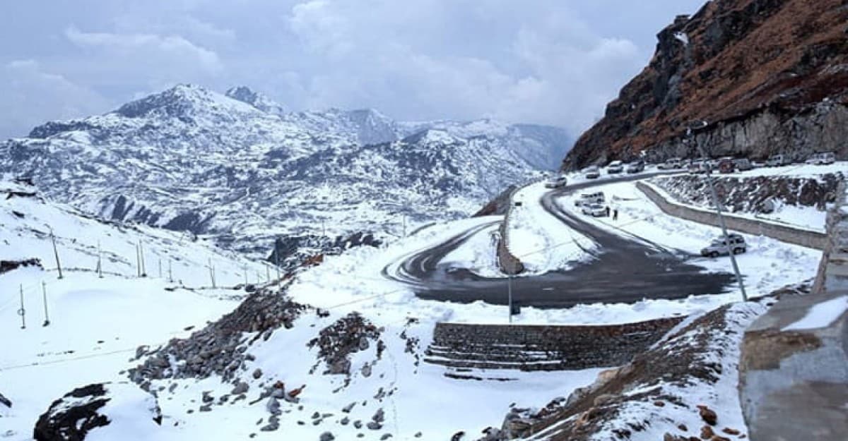 ঘুরে আসুন প্রাচ্যের সুইজারল্যান্ড খ্যাত  সিকিম