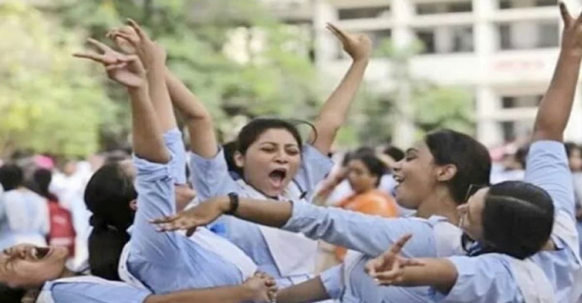 এসএসসির ফল প্রকাশ, জানবেন যেভাবে