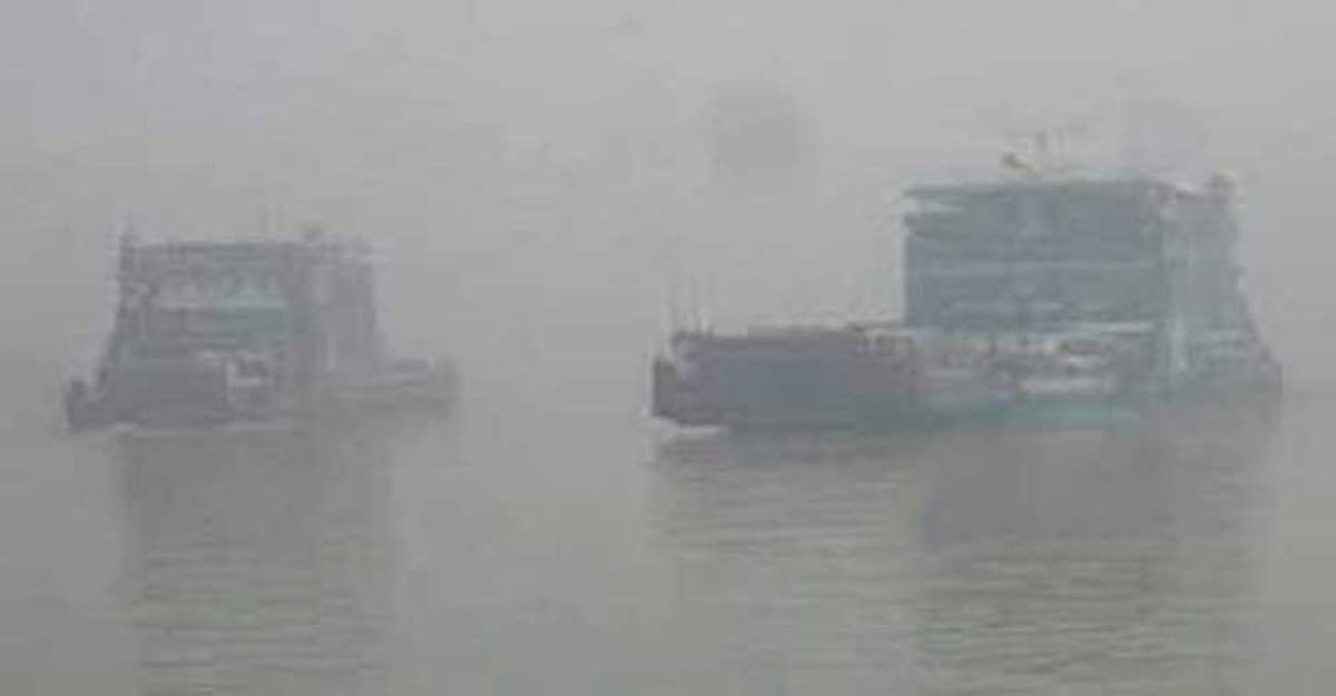 পাটুরিয়া-দৌলতদিয়ায় ফেরি চলাচল বন্ধ