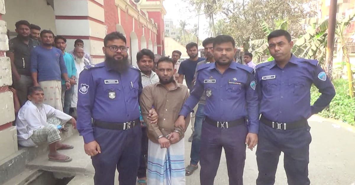 নিজ মেয়েকে ধর্ষণচেষ্টার দায়ে বাবার ১০ বছরের কারাদণ্ড
