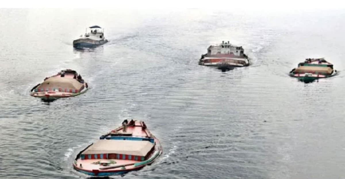 ঈদে বালুবাহী বাল্কহেড চলাচল বন্ধ