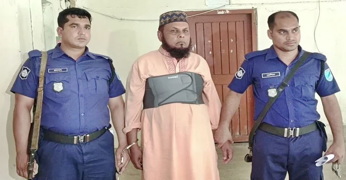 মাদারীপুরে জামায়াতের জেলা আমির গ্রেফতার