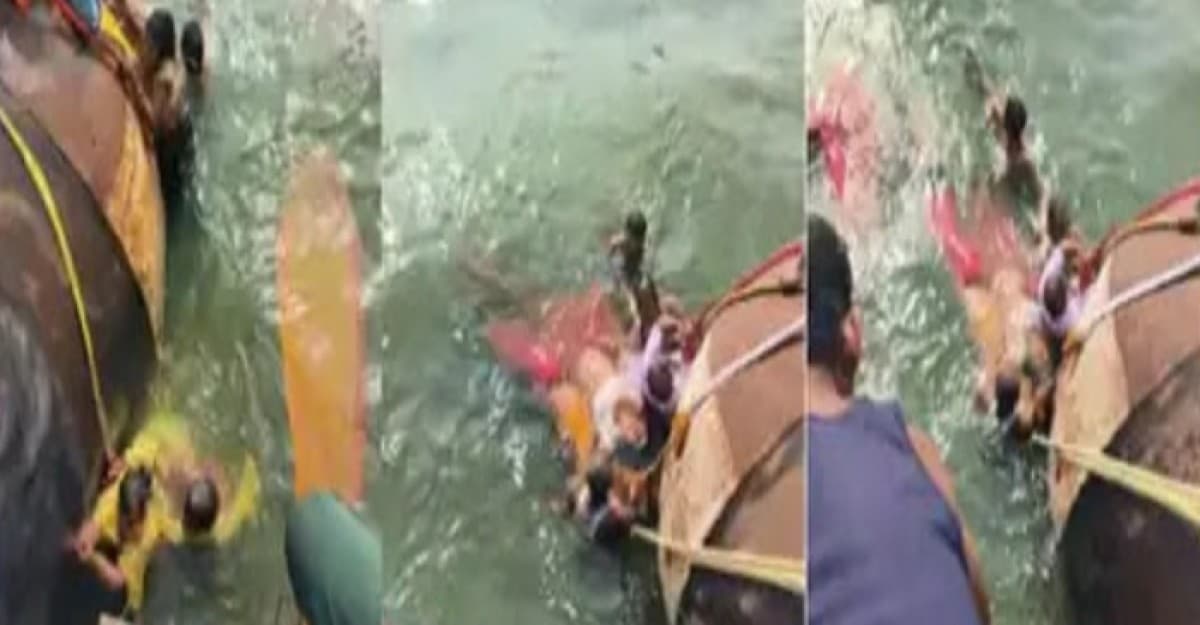 উত্তরপ্রদেশে নৌকা ডুবে ৩ নারীর মৃত্যু