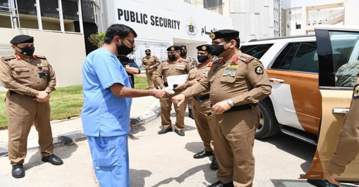 হজ করতে গিয়ে সৌদিতে ১৭ হাজার মুসল্লি গ্রেফতার