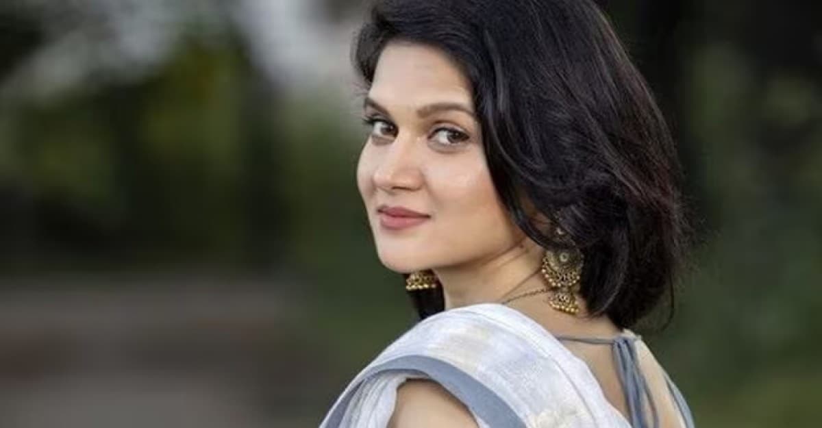 ডিভোর্সের খবর একপ্রকার বাঘ আসবে ধরনের গল্প: মিথিলা