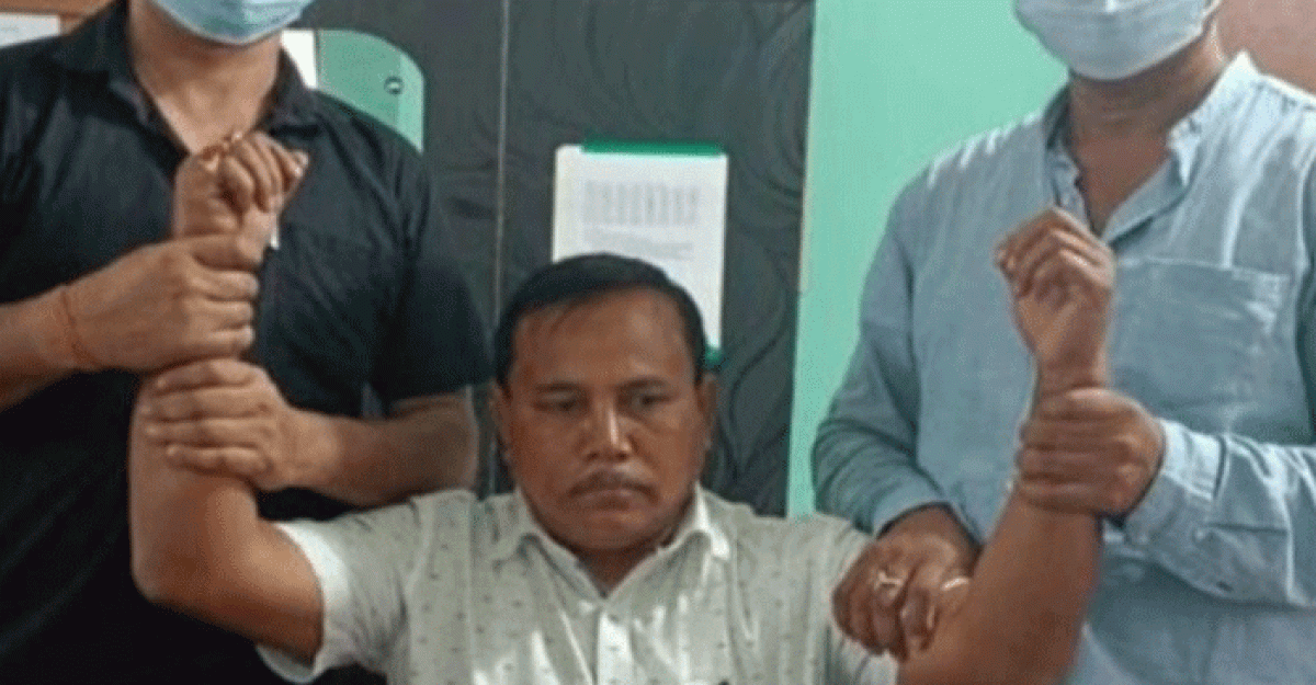 ঘুষকান্ডে নগাঁও জেলার বনকর্তা গ্রেফতার