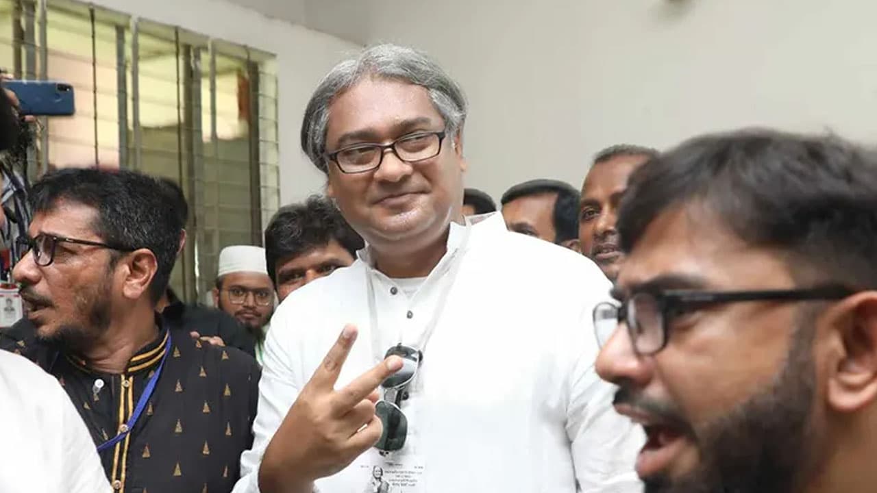 ঢাকা-১৭ আসনের এমপি হলেন অধ্যাপক এ আরাফাত