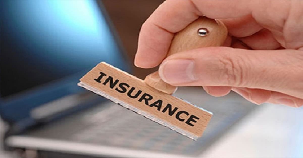 সৌদিতে বিদেশি যাত্রীদের জন্য ওমরাহ বিমা বাধ্যতামূলক