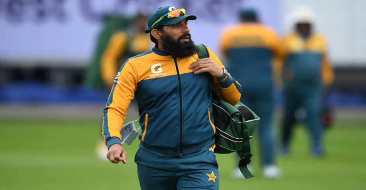 ফের পিসিবিতে মিসবাহ!