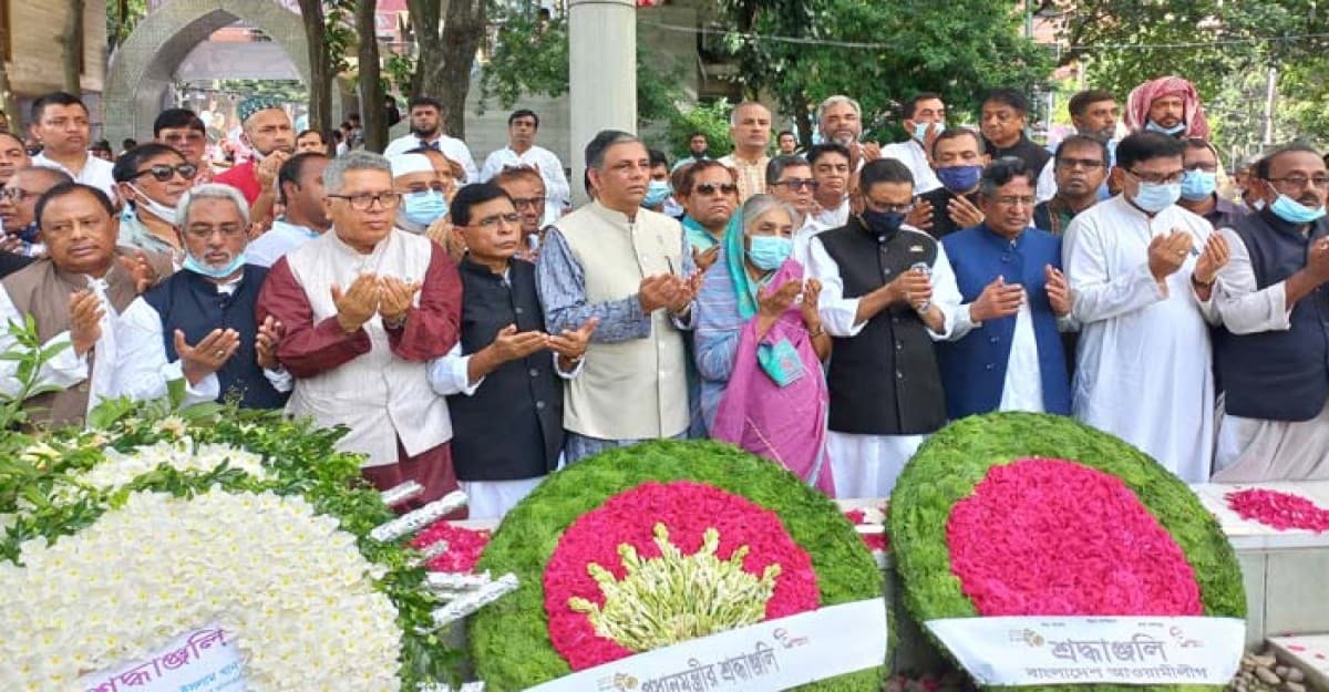 শেখ কামালের সমাধিতে আ. লীগের শ্রদ্ধা