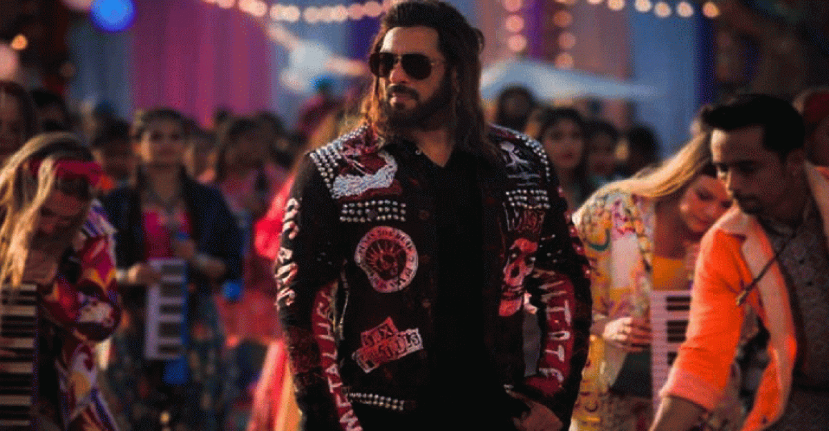 বাংলাদেশিদের আমন্ত্রণ জানালেন সালমান খান