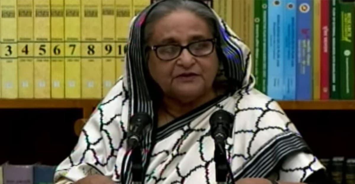 প্রধানমন্ত্রীর সংবাদ সম্মেলন শুরু