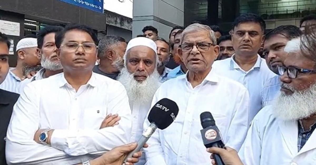 আ.লীগ সরকারের কাছে গণতন্ত্র ও রাষ্ট্র নিরাপদ নয়: মির্জা ফখরুল