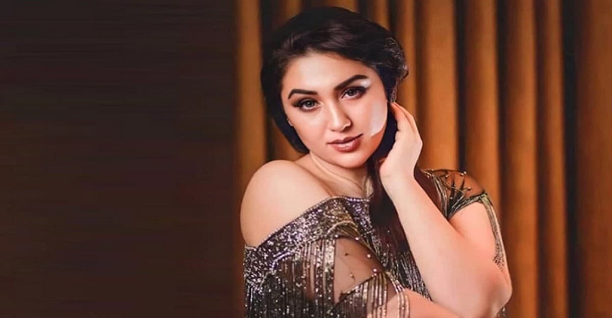 ফেসবুকে অপু বিশ্বাসের আবেগঘন স্ট্যাটাস