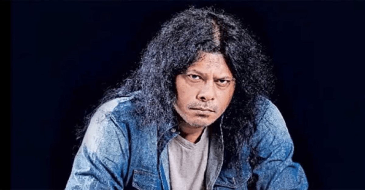 আজ নগরবাউল জেমসের জন্মদিন