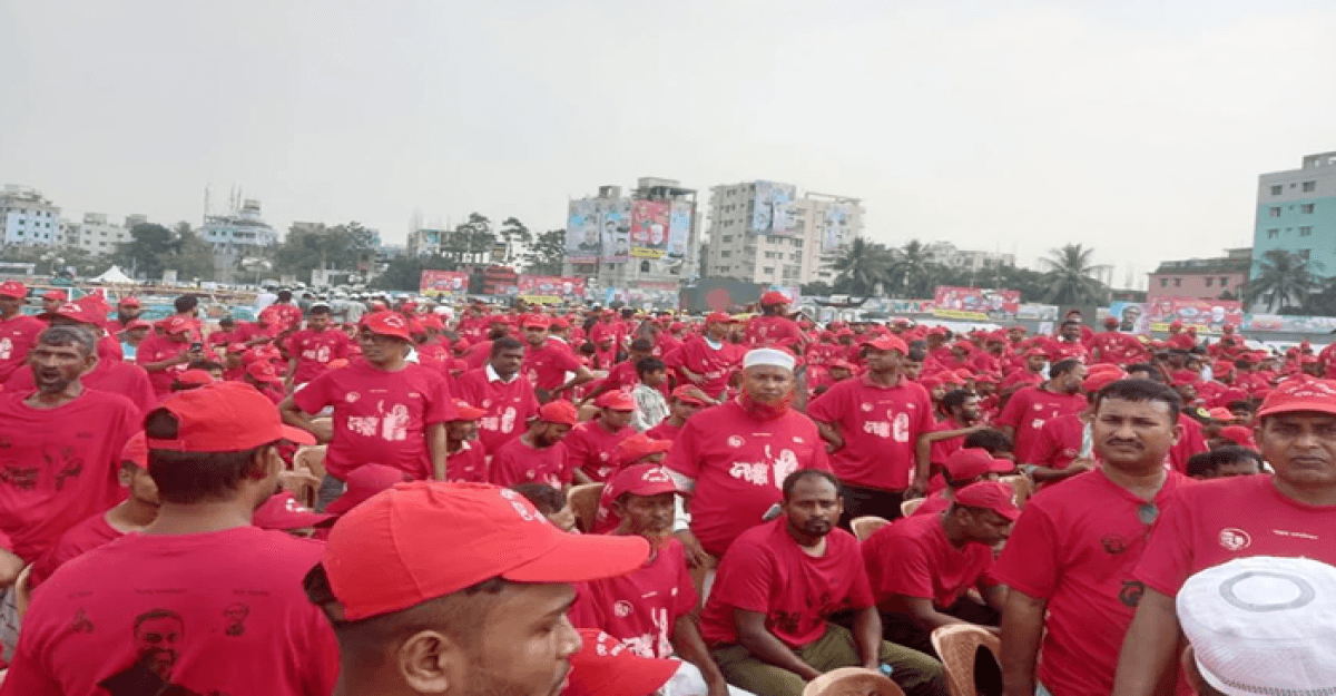 দলে দলে কাওলা জনসভাস্থলে আসছেন নেতাকর্মীরা