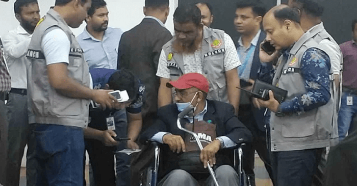 বাইডেনের কথিত উপদেষ্টা কারাগারে