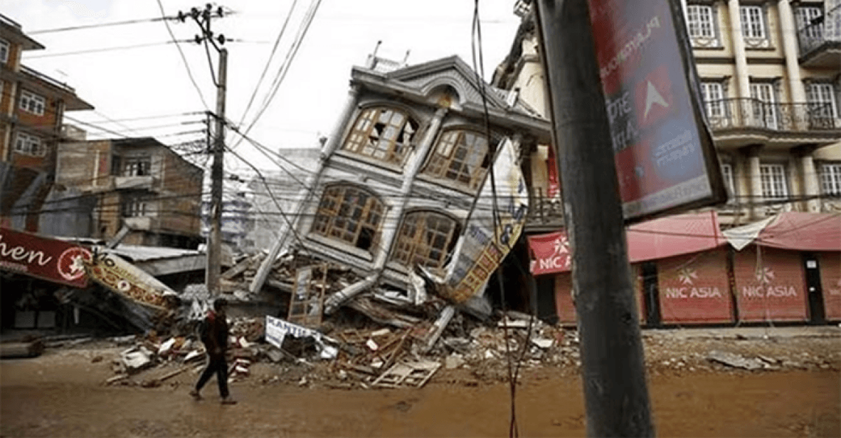 নেপালে শক্তিশালী ভূমিকম্পে নিহত ১২৯