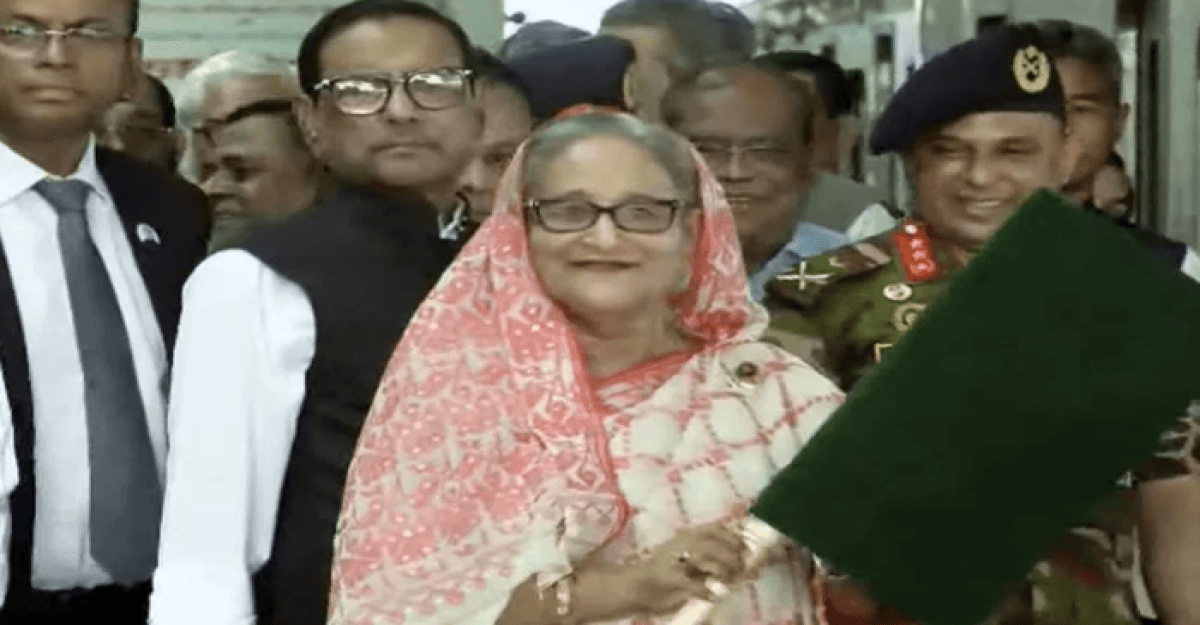 মতিঝিল-আগারগাঁও অংশের মেট্রোরেল উদ্বোধন করলেন প্রধানমন্ত্রী