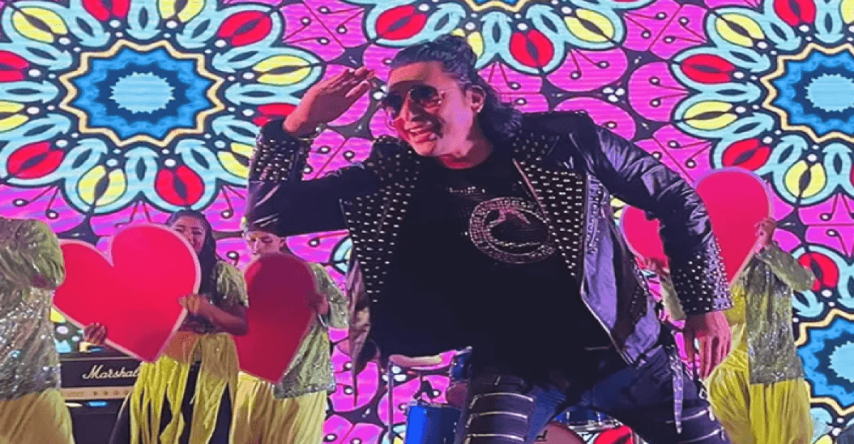 নাচ দেখাবেন জায়েদ