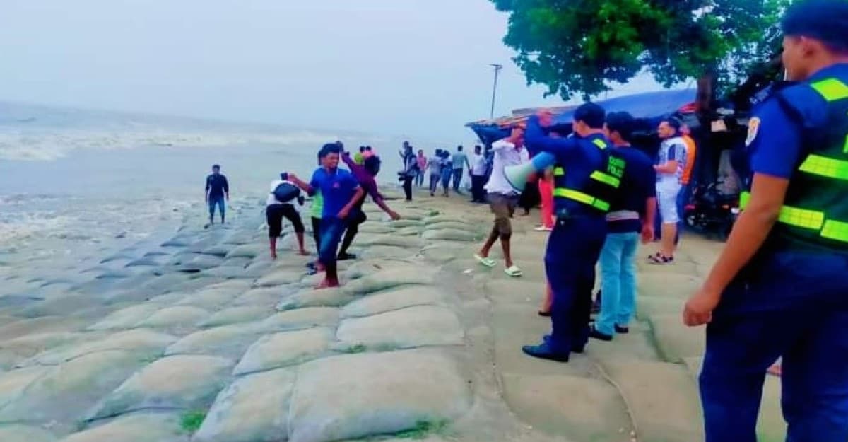 ঘূর্ণিঝড় ‘মিধিলি’র প্রভাবে সাগর উত্তাল