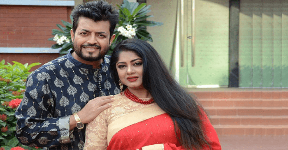 মৌসুমীর বিগো লাইভের খবরে ক্ষুব্ধ ওমর সানী