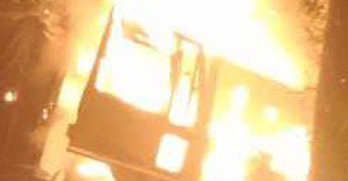 খাগড়াছড়ির গুইমারাতে ট্রাকে আগুন