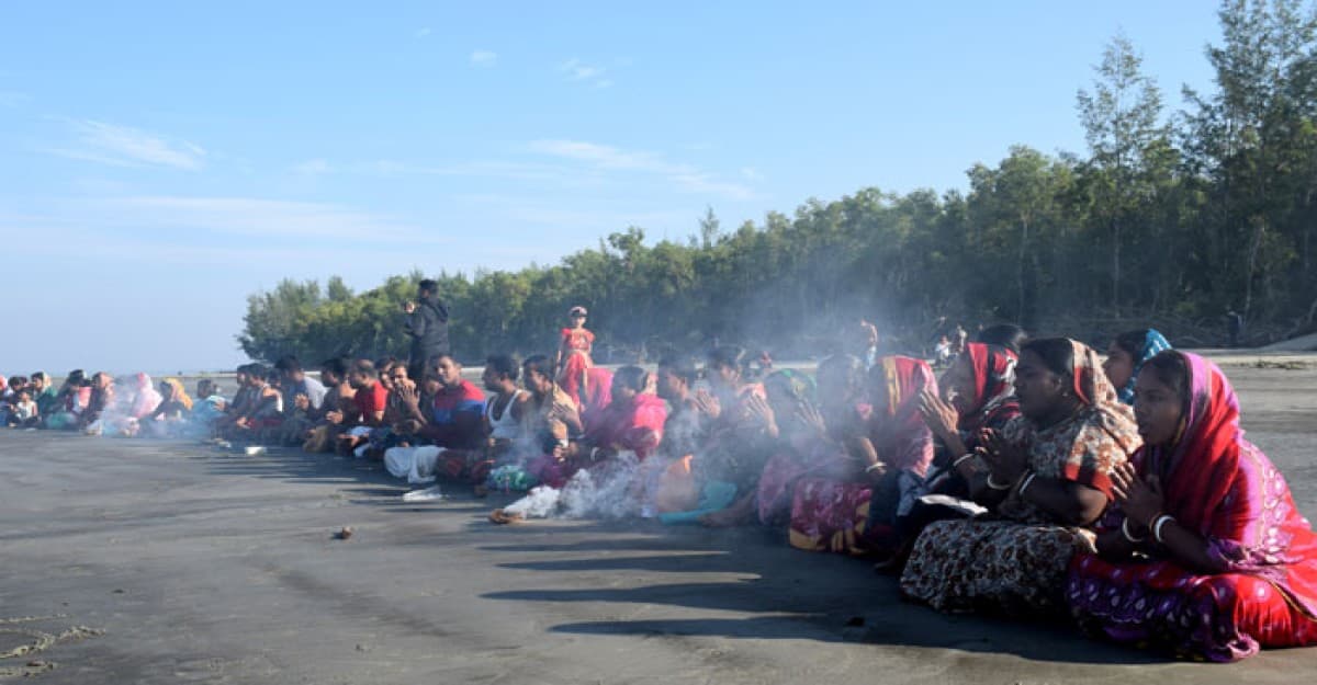 নানা আয়েজনের মধ্য দিয়ে তালতলীর শুভ সন্ধ্যায় রাস উৎসব হলো শেষ