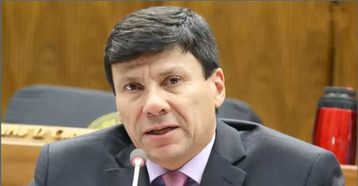 প্যারাগুয়েতে উড়োজাহাজ বিধ্বস্তে এমপিসহ নিহত ৪