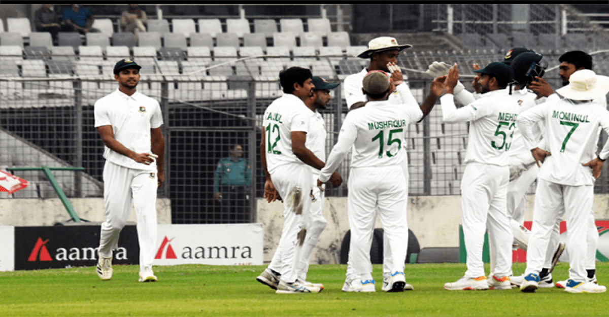 টাইগারদের স্পিন বিষে চালকের আসনে বাংলাদেশ