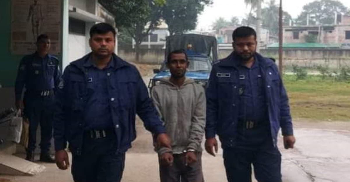 নওগাঁয় স্ত্রীকে হত্যা, স্বামী আটক