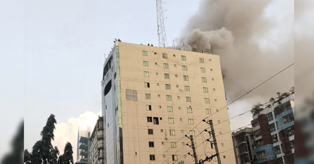 ফের মহাখালীর খাজা টাওয়ারে আগুন