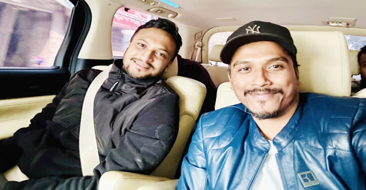 দেশে এসেই জন্মভূমি মাগুরায় সাকিব