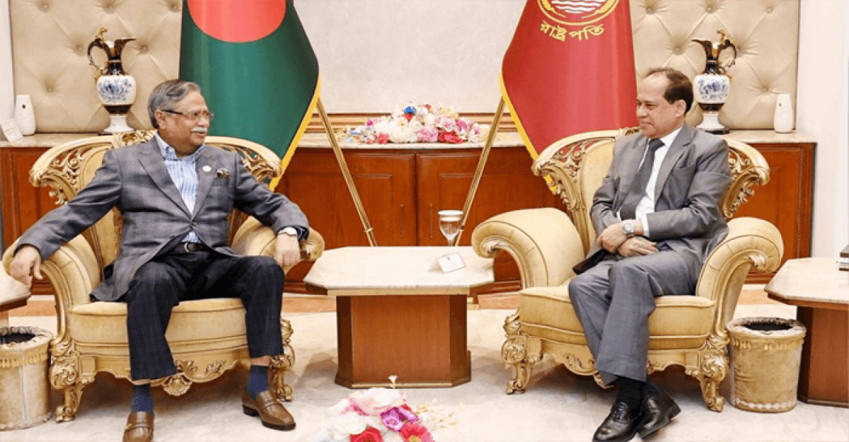 রাষ্ট্রপতির সঙ্গে বৈঠকে সিইস