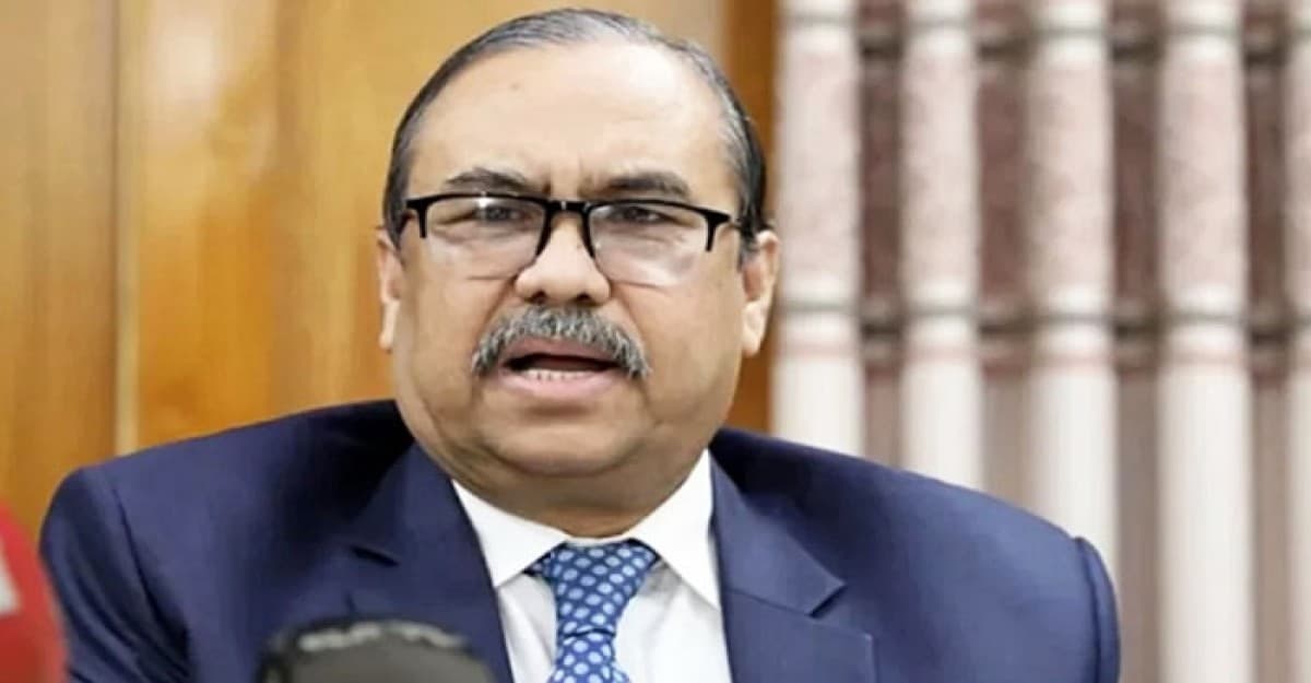 ট্রেনে নাশকতাকারীদের বিচারের আওতায় আনা হবে: প্রধান বিচারপতি