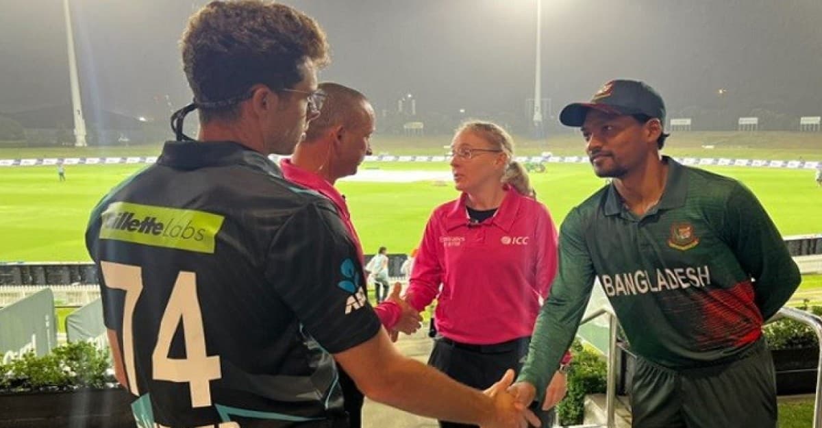 বৃষ্টিতে ভেসে গেল দ্বিতীয় টি-টোয়েন্টি ম্যাচ