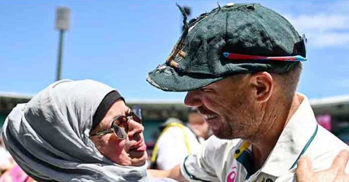 তারকা ব্যাটার ওয়ার্নারকে শয়তান ডাকেন খাজার মা