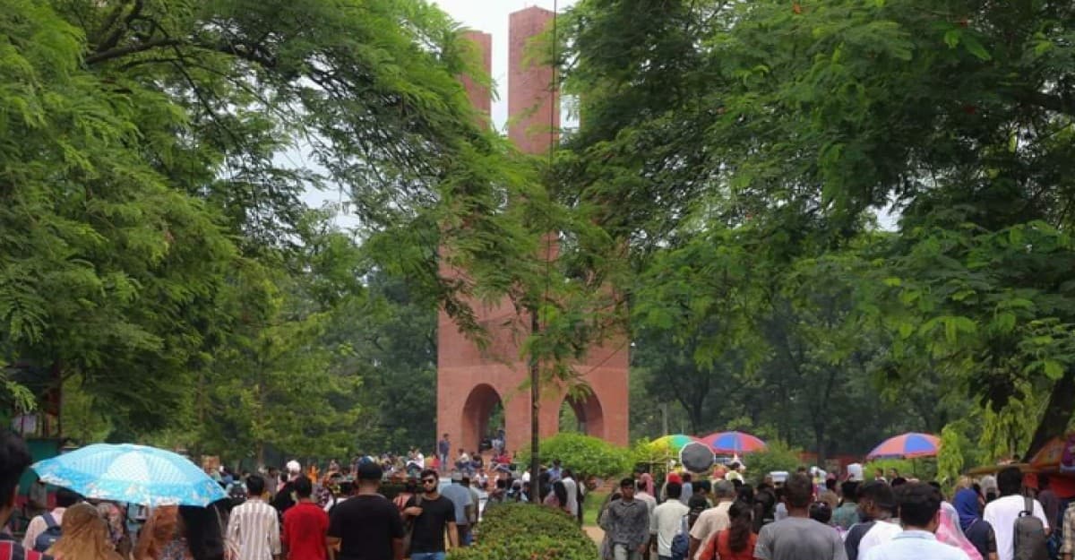 জাবিতে অবিলম্বে ৫২তম ব্যাচের সশরীরে ক্লাস চালু করার দাবি