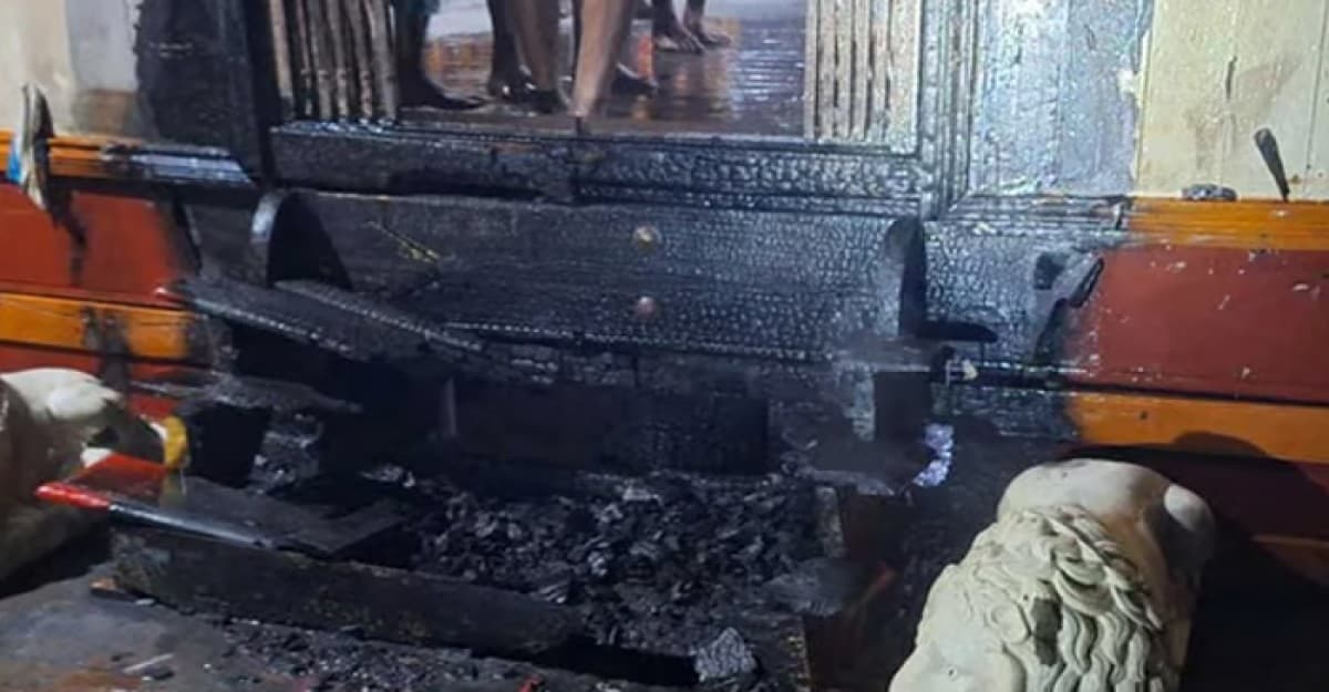 রামু বৌদ্ধ বিহারে আগুন: বিএনপি কর্মী চার দিনের রিমান্ডে