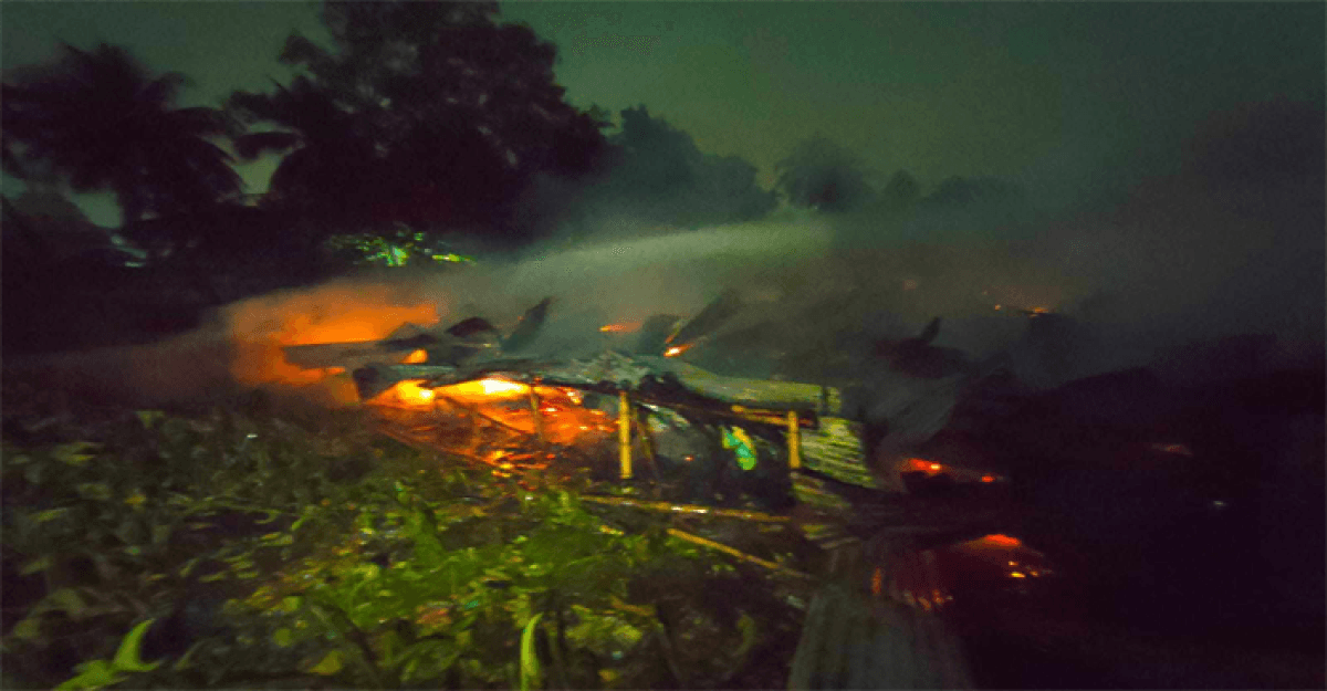 কারওয়ান বাজার বস্তিতে আগুন, নিহত ২
