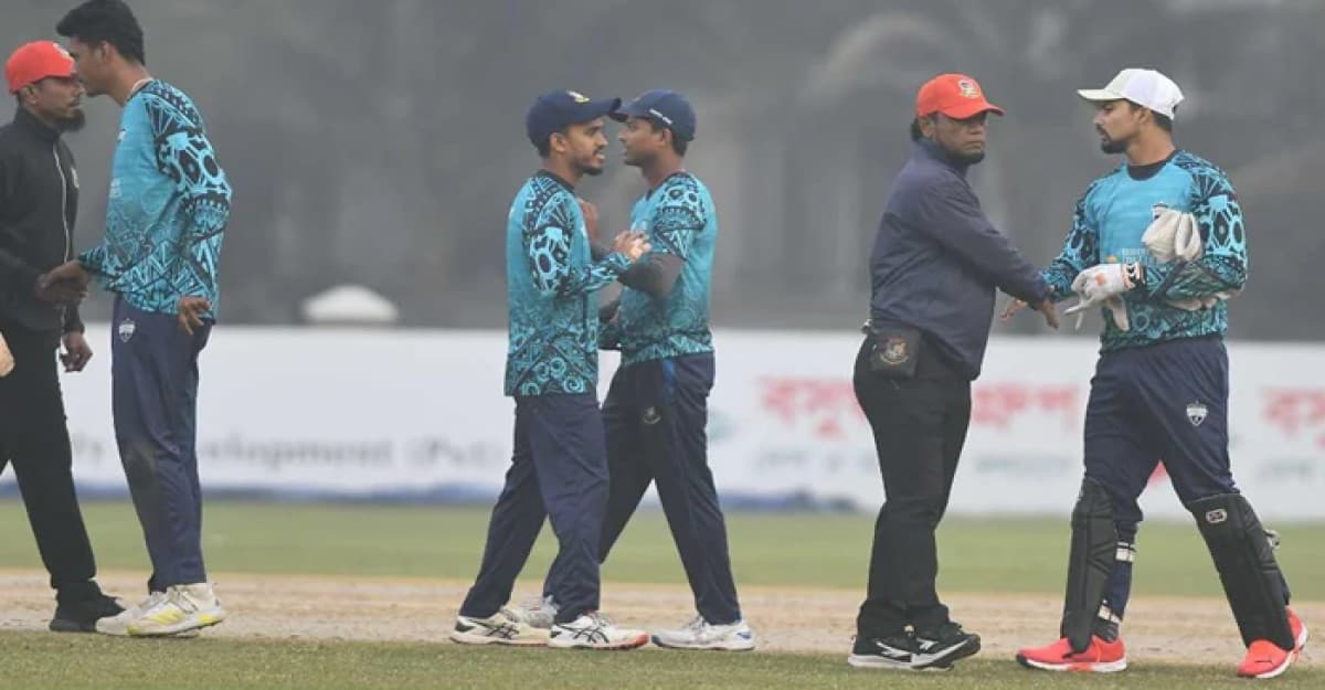 প্রস্তুতি ম্যাচে দুর্দান্ত ঢাকাকে হারাল রংপুর রাইডার্স