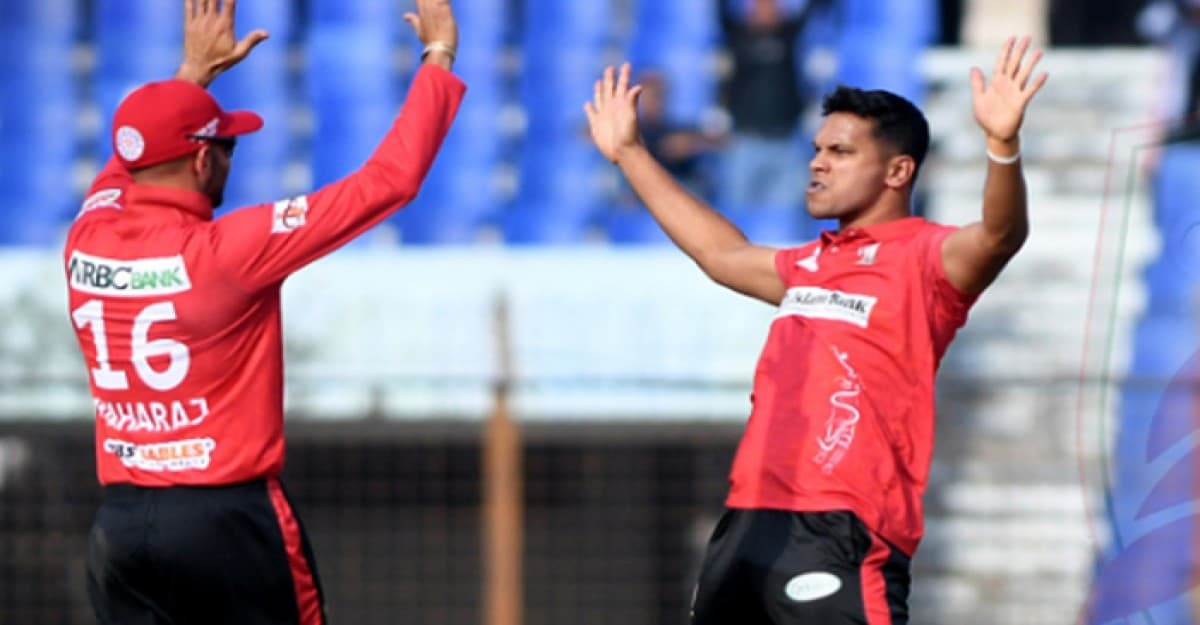 চট্টগ্রামকে হটিয়ে তৃতীয় স্থান দখল করল ফরচুন বরিশাল