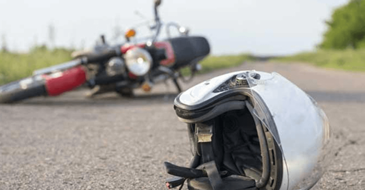 দক্ষিণখানে মোটরসাইকেল নিয়ন্ত্রণ হারিয়ে প্রাণ গেল ৩ জনের