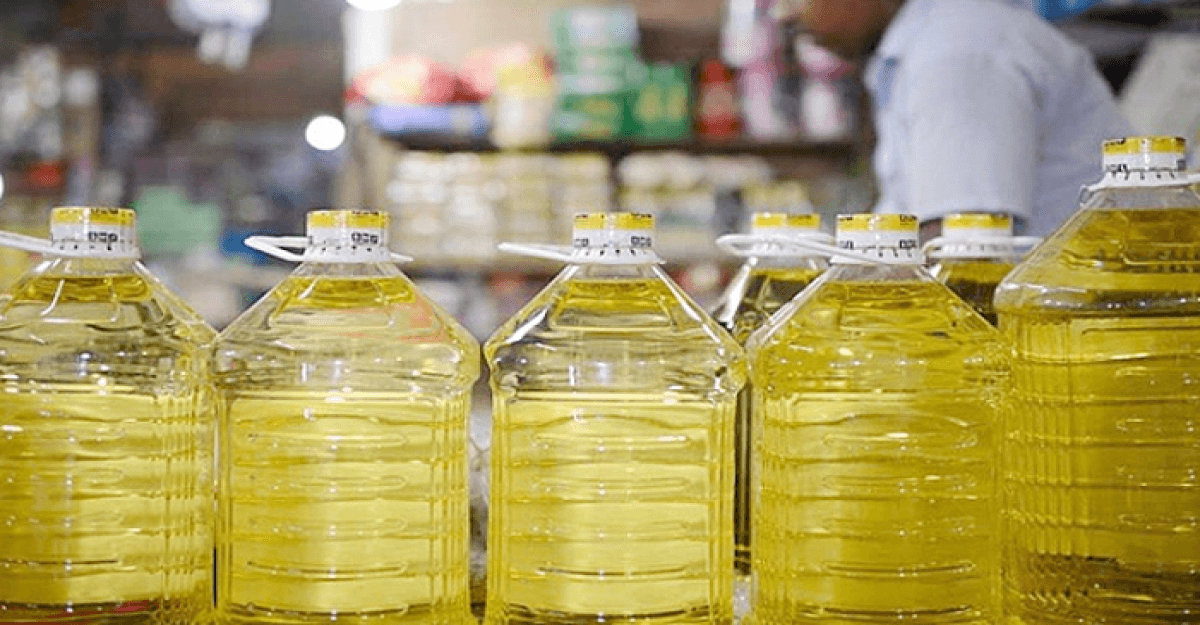 আজ থেকে প্রতি লিটার সয়াবিন তেল  ১৬৩ টাকা