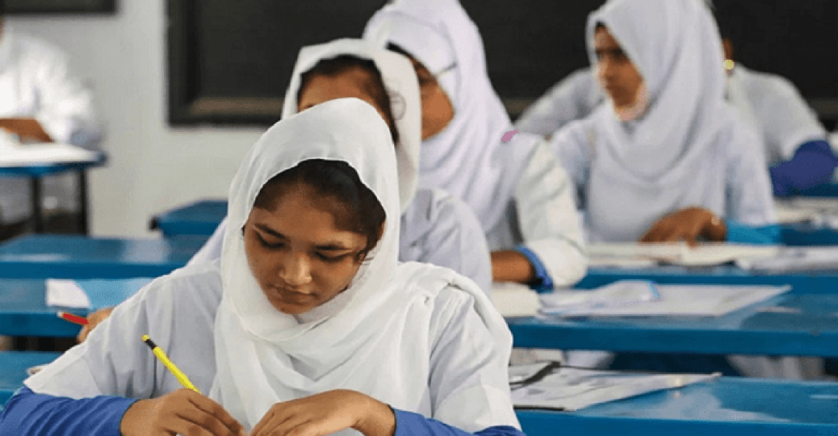 ২০২৫ সালের এসএসসি ফেব্রুয়ারিতে, এইচএসসি এপ্রিলে