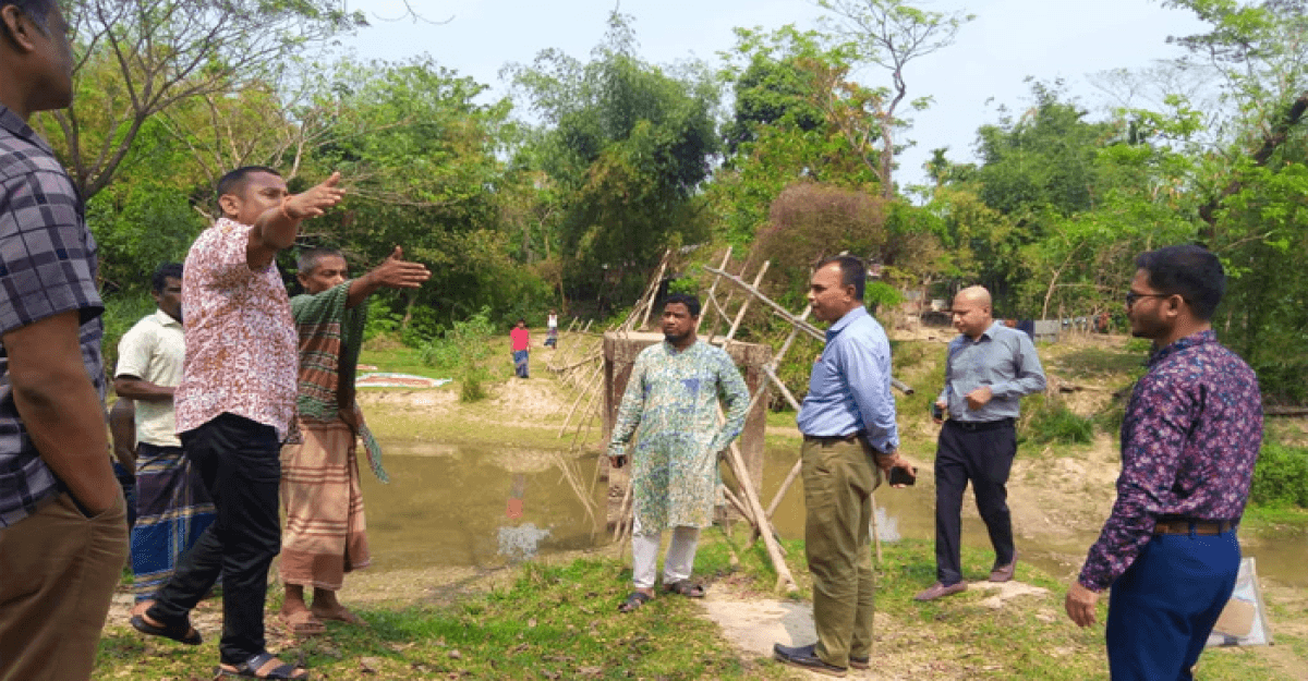 গোয়াইনঘাটে সংবাদ প্রকাশের পর আলোচিত বাঁশের সাঁকো পরিদর্শন