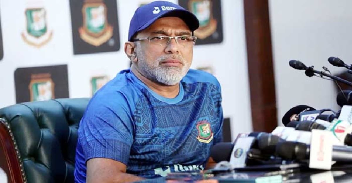 চট্টগ্রাম টেস্ট রেখেই অস্ট্রেলিয়ায় যাচ্ছেন হেড কোচ হাথুরু