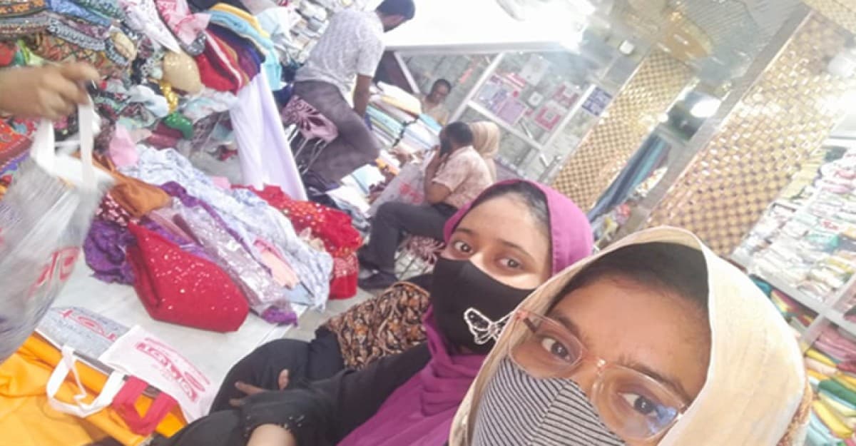 পটুয়াখালীতে জমে উঠেছে শপিংমল ও বাজার