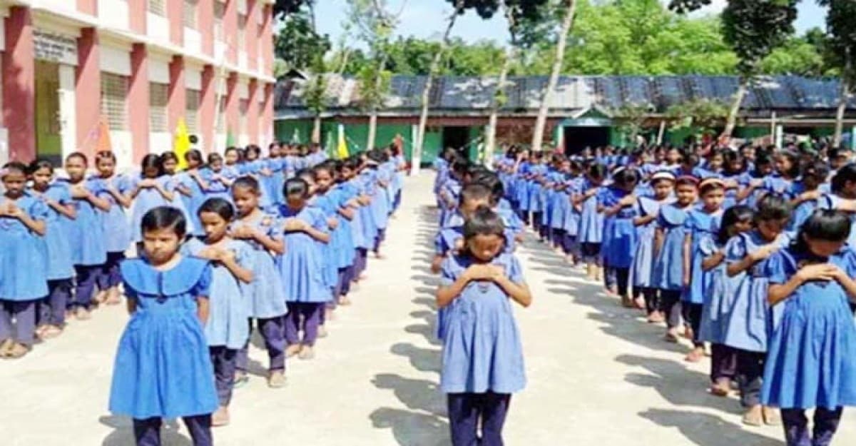 শিক্ষাপ্রতিষ্ঠানে ক্লাস শুরুর প্রস্তুতি, শনিবারেও চলবে পাঠদান