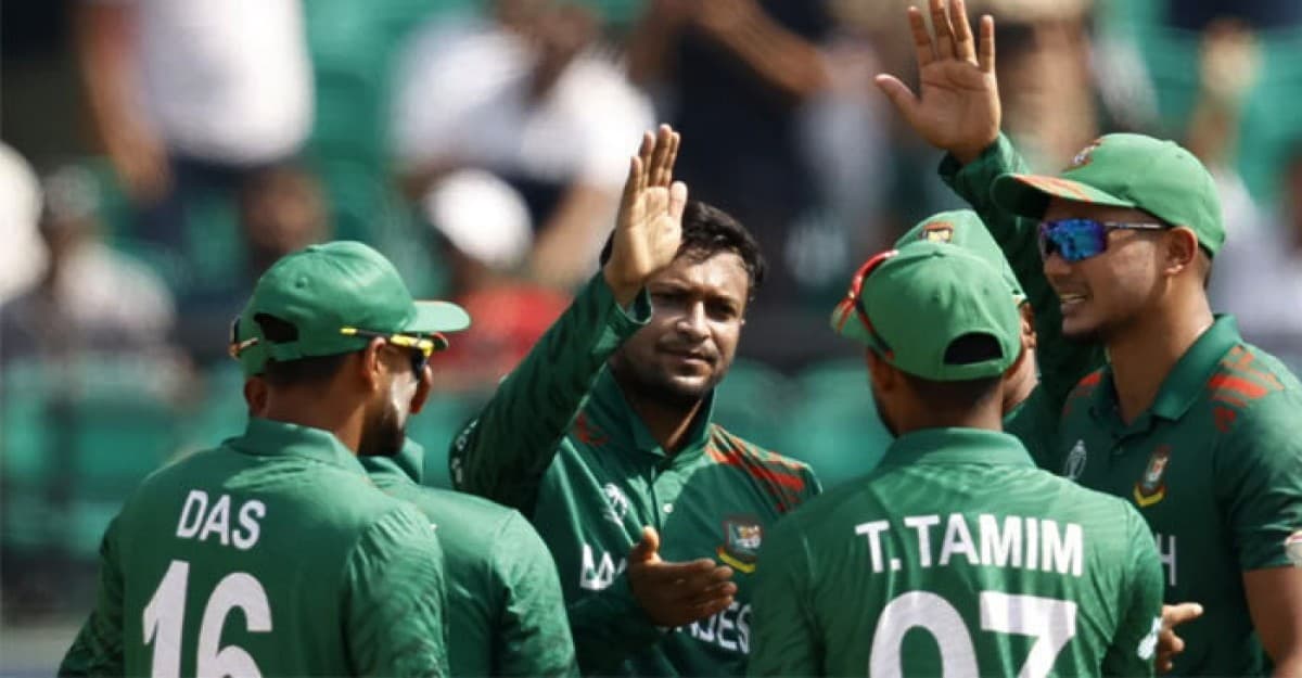 সিরিজ বাঁচানোর ম্যাচে দুই পরিবর্তন নিয়ে ফিল্ডিংয়ে বাংলাদেশ